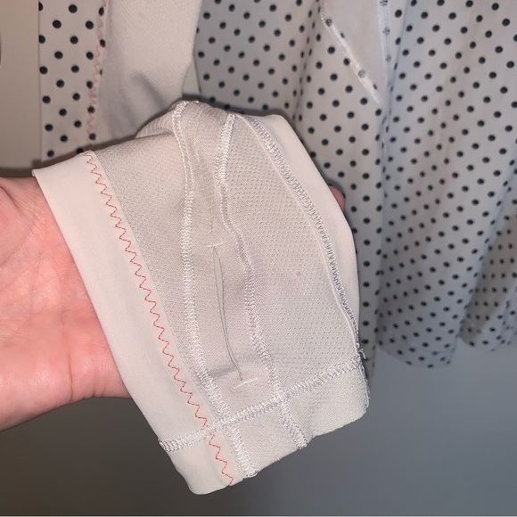 Lululemon Runbeam Long Sleeve Mod Dot Printed Black / White - Picture 5 of 12